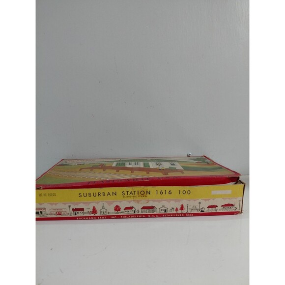 Plasticville 1616 O/S Gauge Model Railroad Scenery Suburban Station Kit w/Box - Picture 7 of 7